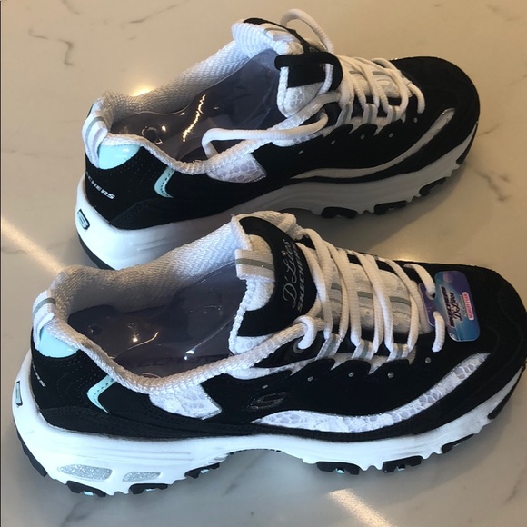 Skechers D’Lites - Picture 2 of 4